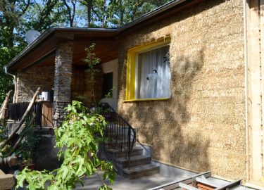 Strohballen-Wrapping in Gars am Kamp