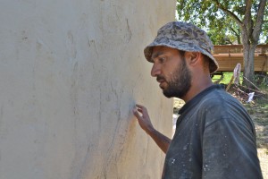 Kalkputz auf Strohwand - limeplaster on straw bale wall